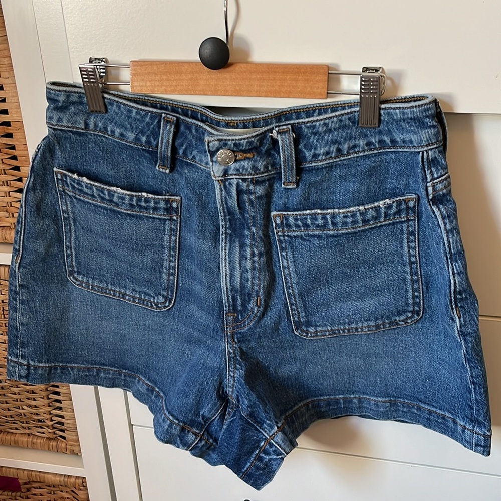 NWT Madewell Curvy Patch Pocket Denim Shorts, earlwood wash, sz. 28